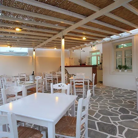 Paros Seafront Otel