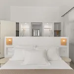 Paros Seafront 3* Logarász