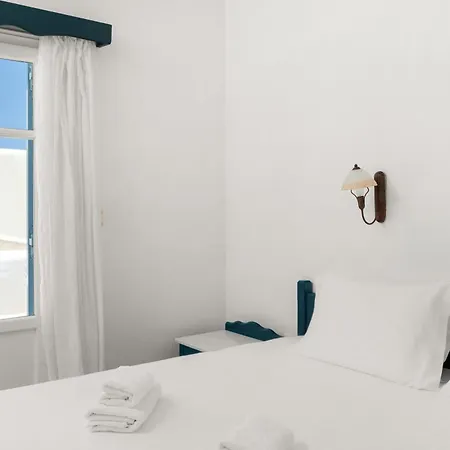 Hotel Paros Seafront 3*