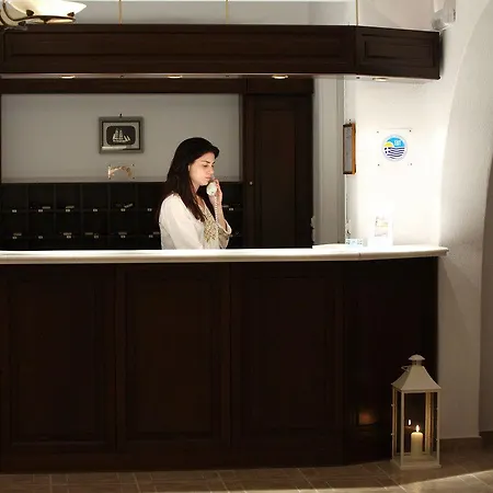 Paros Seafront 3* 洛加拉斯