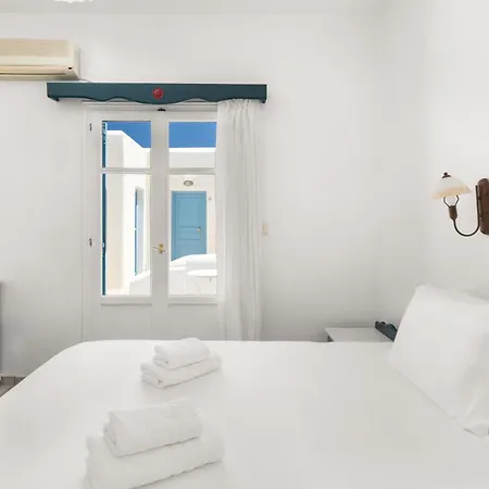 Paros Seafront Hotel 3*