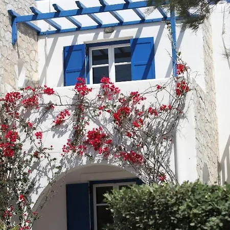 Paros Seafront 酒店